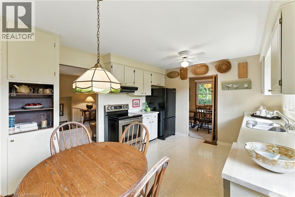 Photo 43 of 2682 Jerseyville Road W, Ancaster ON