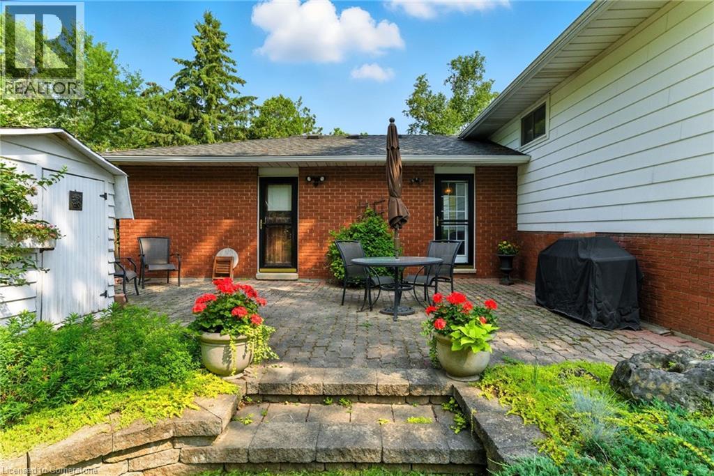 Photo 36 of 2682 Jerseyville Road W, Ancaster ON