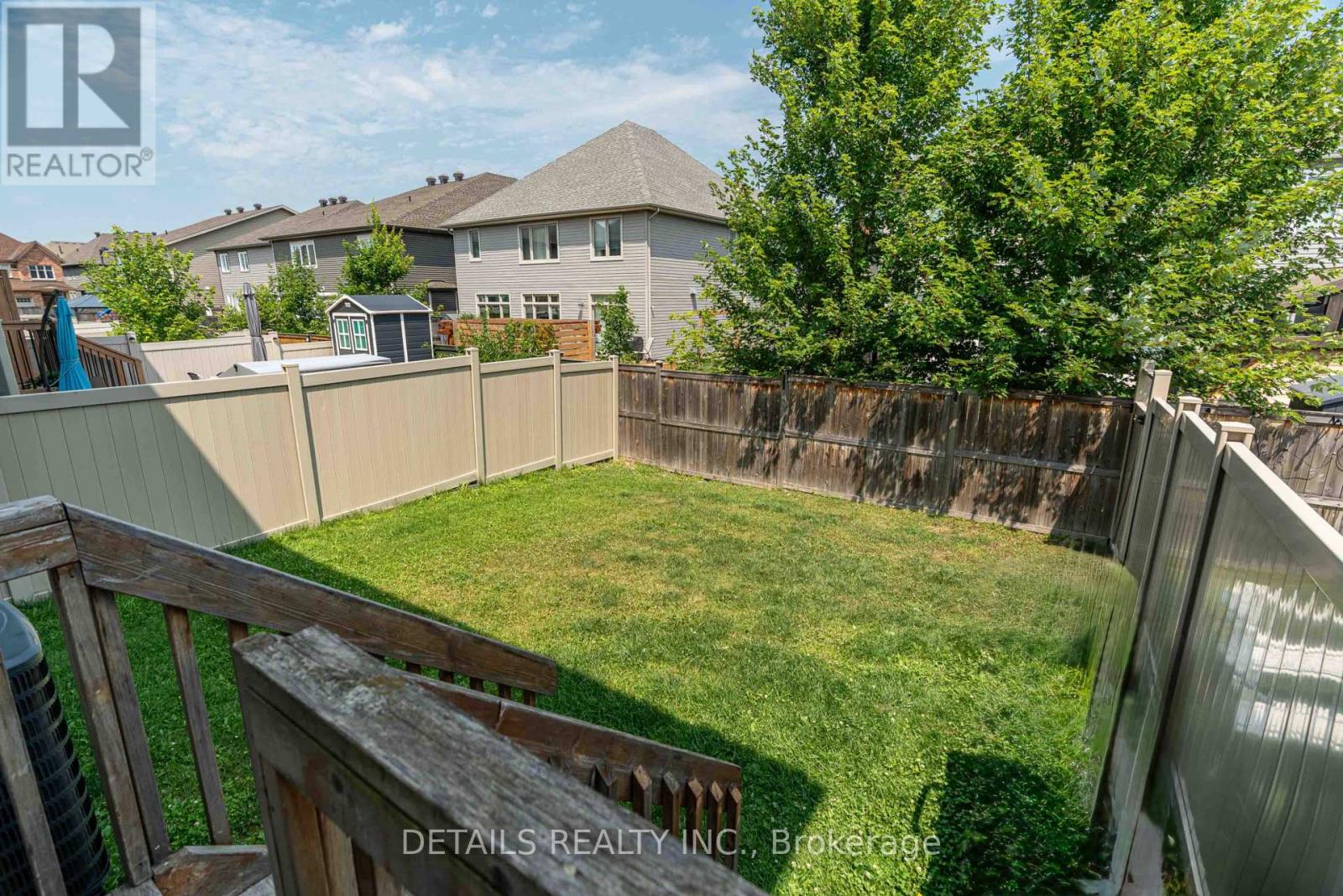 Photo 7 of 690 Vivera Place, Ottawa ON