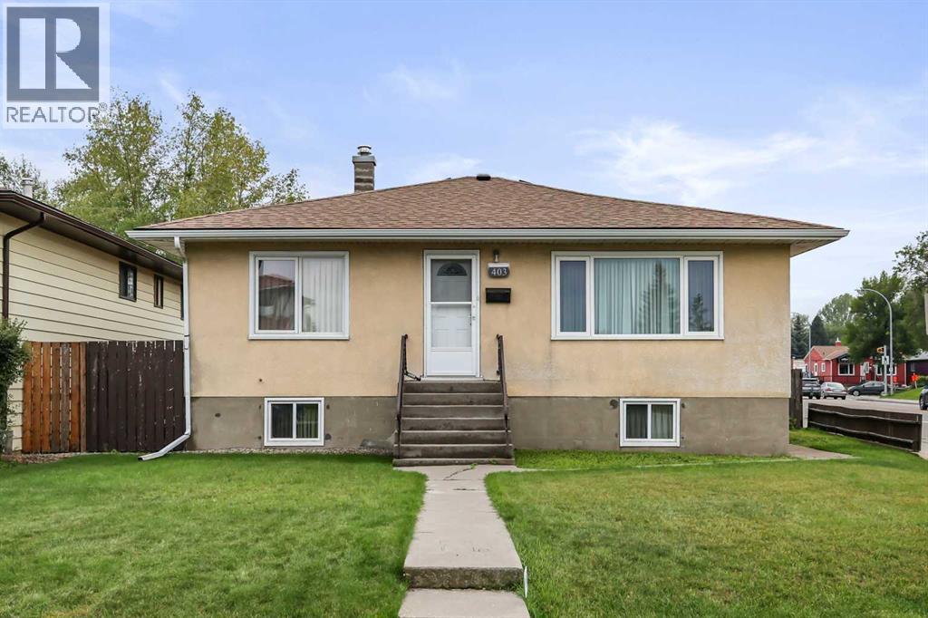 Single Family House Bungalow for Sale in   Avenue NE Winston Heights/Mountview Calgary 