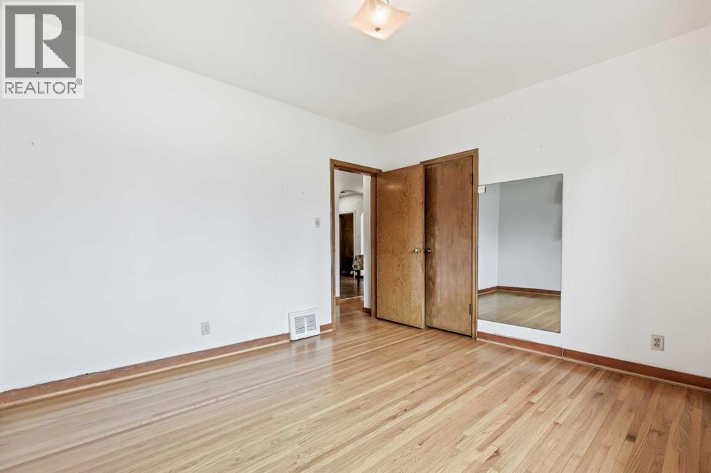 403 25 Avenue NE, Calgary, Alberta