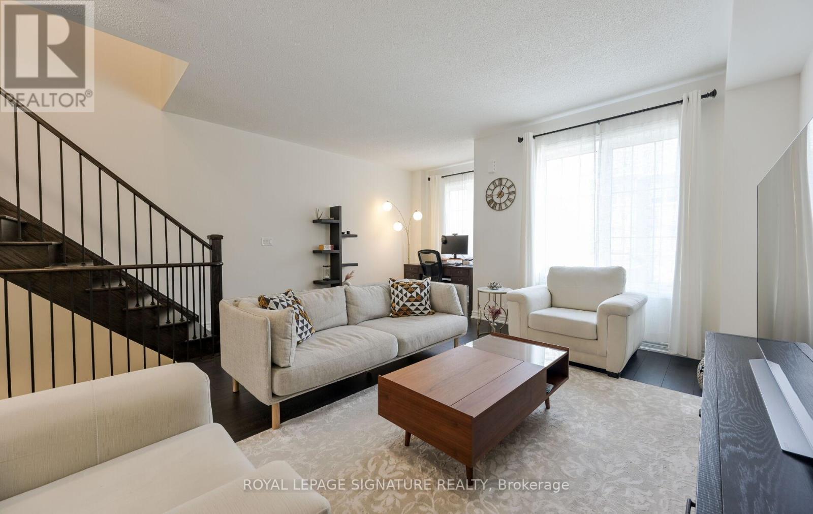 Photo 25 of 31 Faye Street, Brampton ON