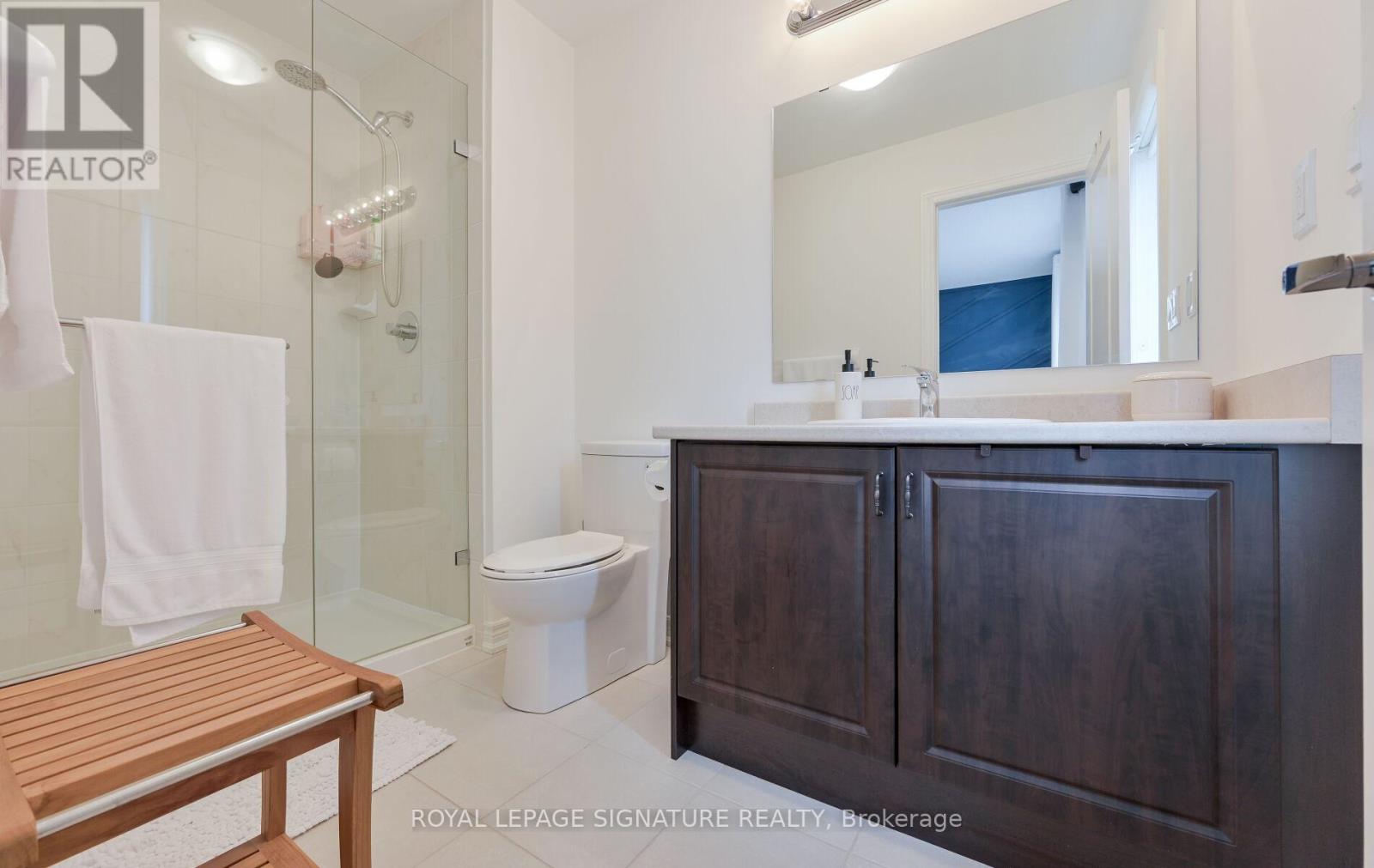 Photo 18 of 31 Faye Street, Brampton ON