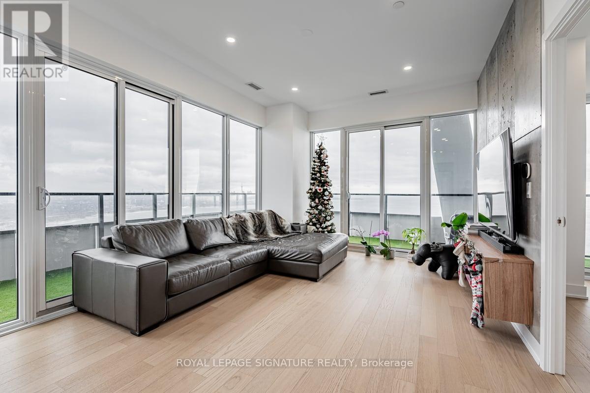 Photo 44 of Lph 05 B 20 Shore Breeze Drive, Toronto ON