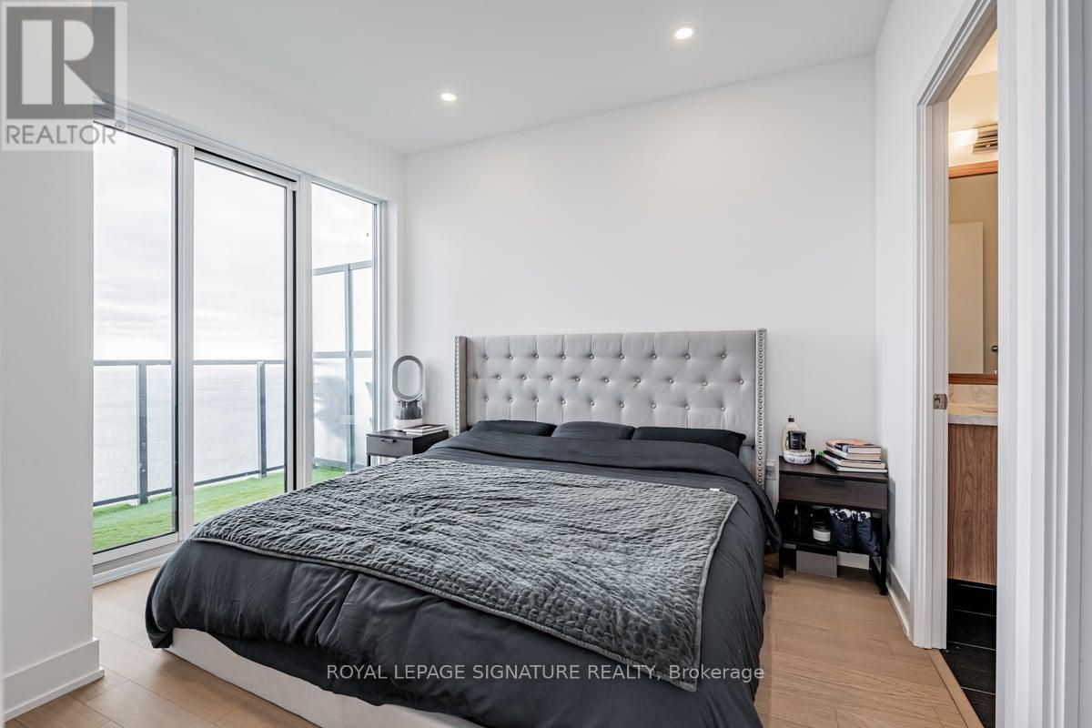 Photo 3 of Lph 05 B 20 Shore Breeze Drive, Toronto ON