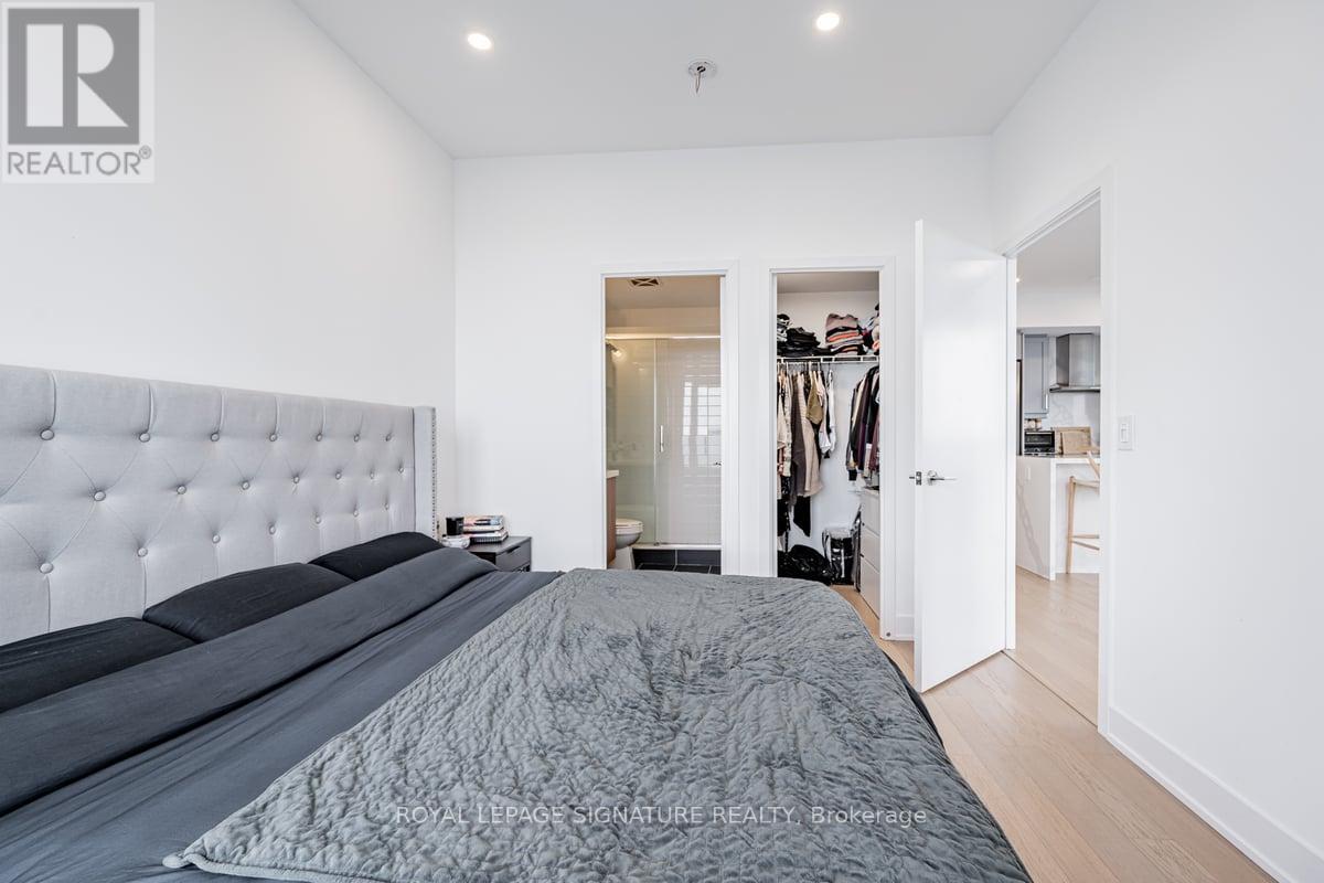 Photo 1 of Lph 05 B 20 Shore Breeze Drive, Toronto ON