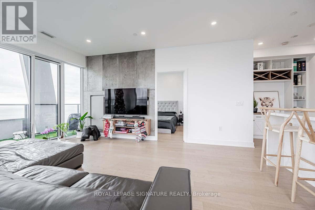 Photo 40 of Lph 05 B 20 Shore Breeze Drive, Toronto ON