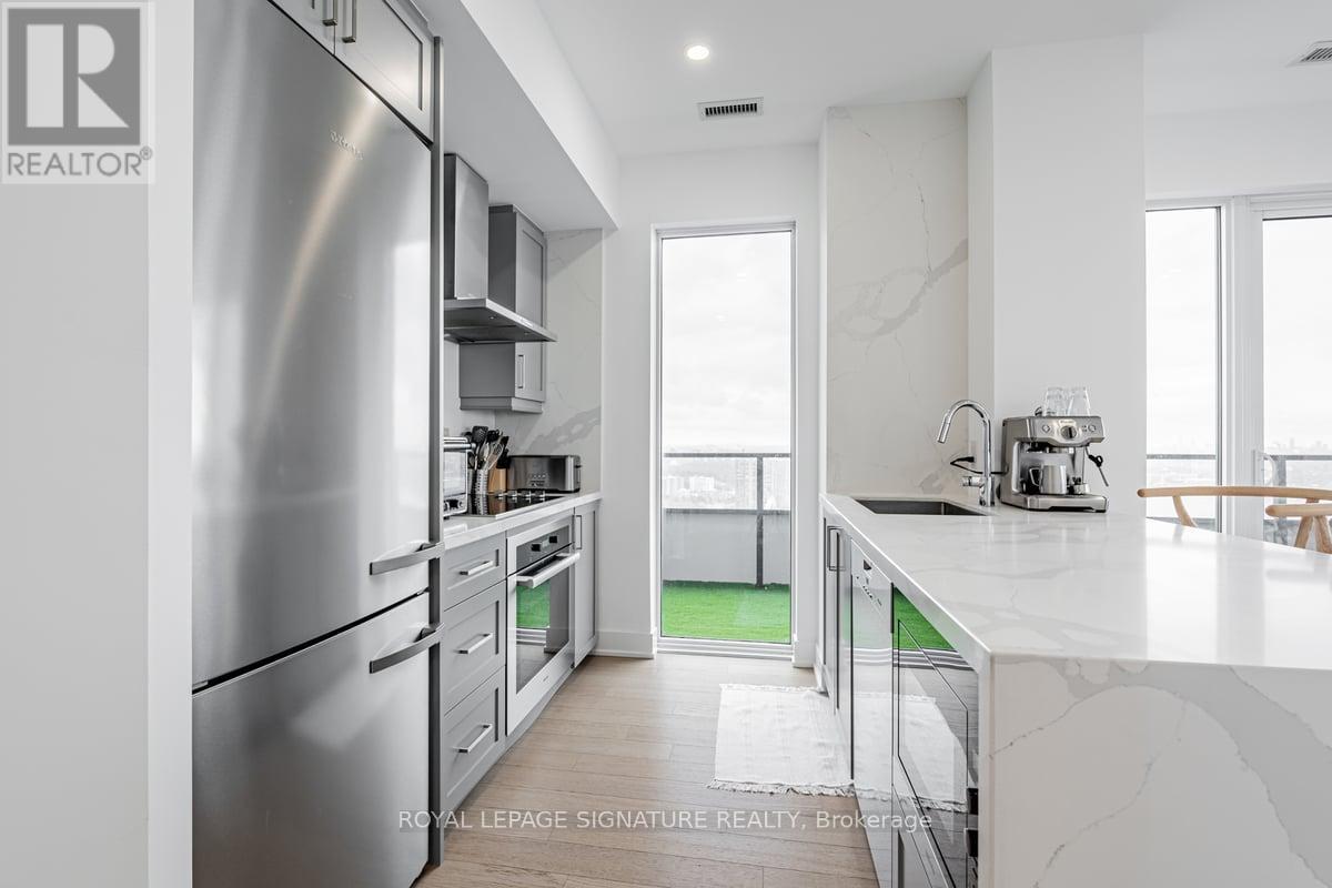 Photo 6 of Lph 05 B 20 Shore Breeze Drive, Toronto ON