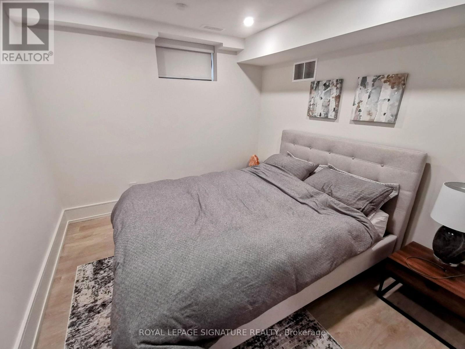 Photo 9 of Bsmt 20 Lukow Terrace, Toronto ON