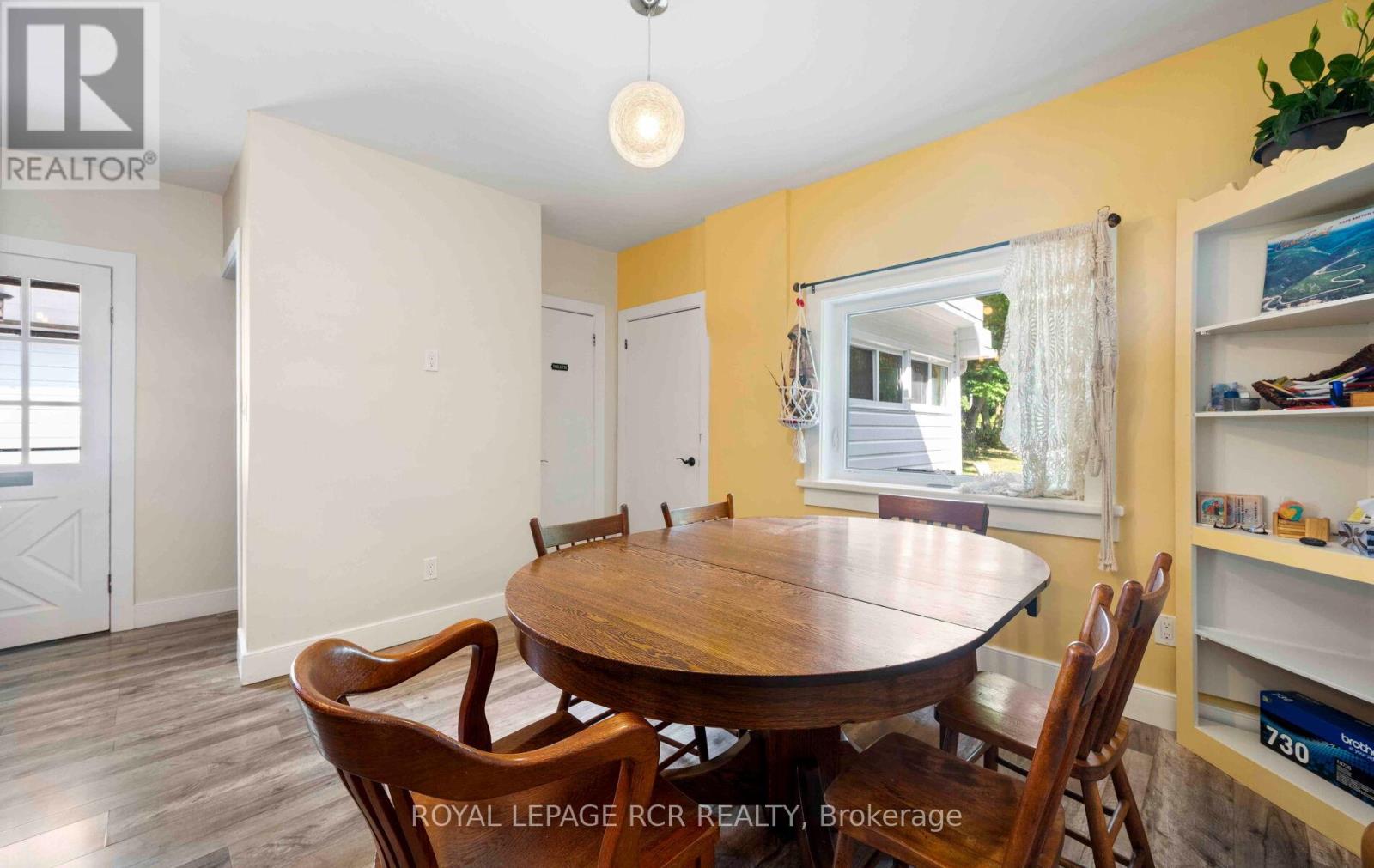 Photo 33 of 7 Third Avenue, Orangeville ON