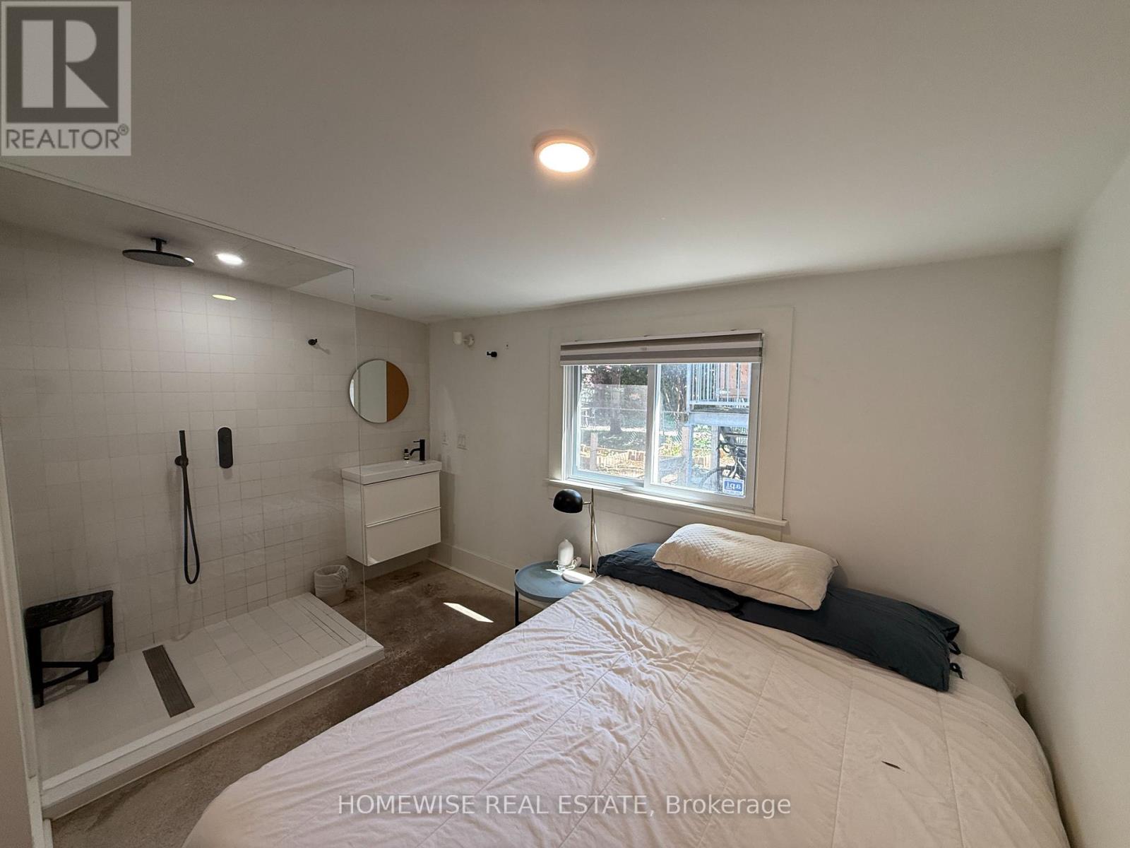 Photo 10 of Coach House 183 Dowling Avenue, Toronto ON