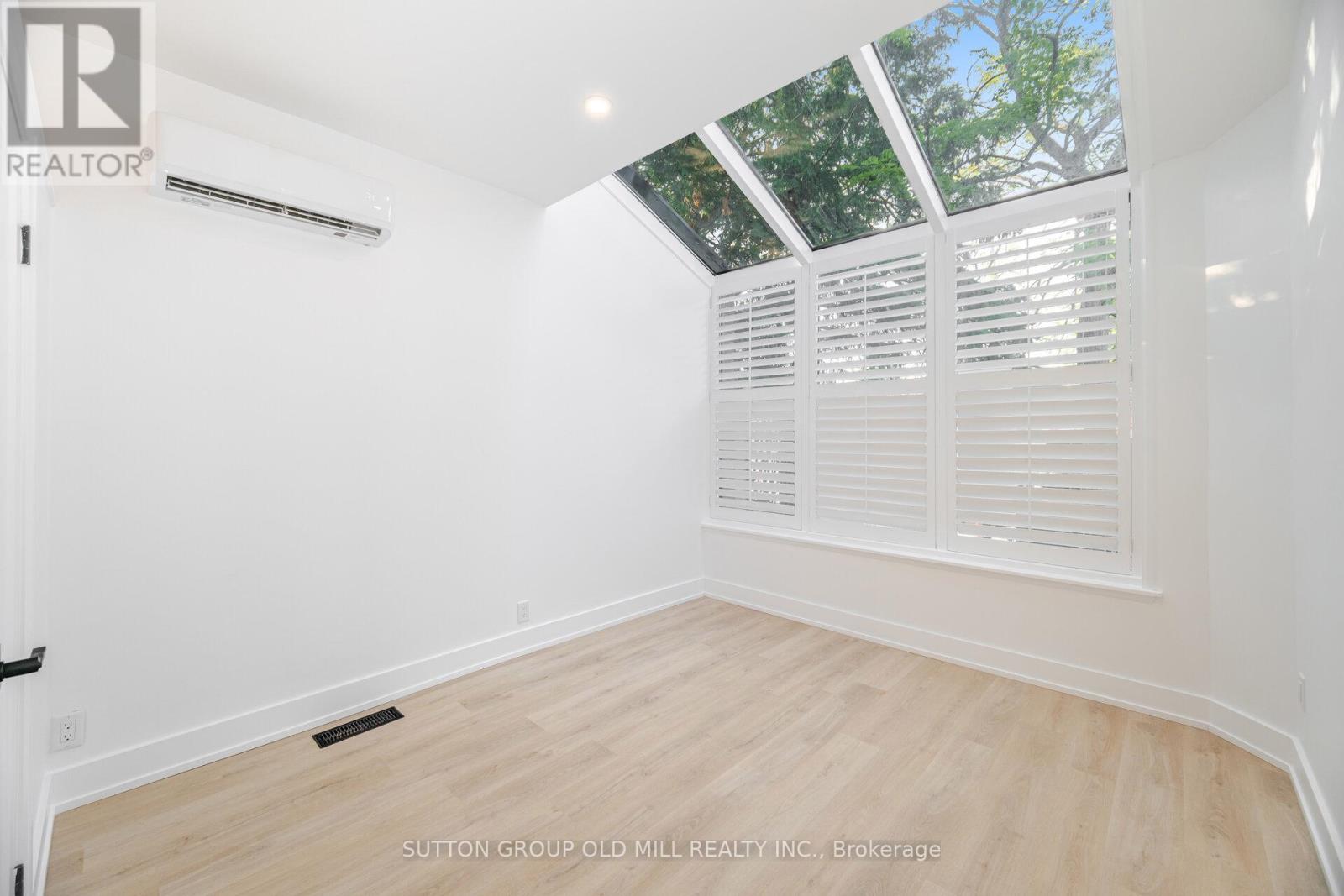 Photo 14 of 2 23 Maria Street, Toronto ON