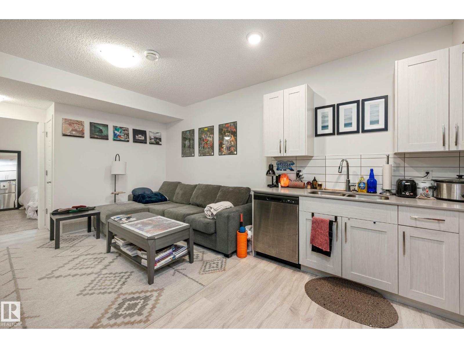 Photo 23 of 4319 Cooke Ln Sw, Edmonton AB