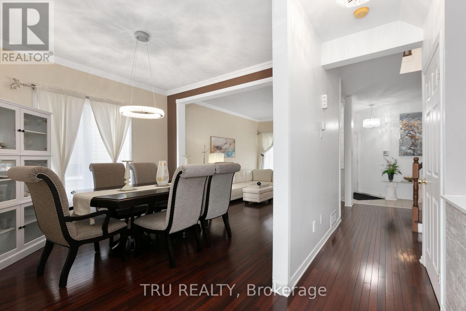 Photo 18 of 18 Gannet Street W, Ottawa ON