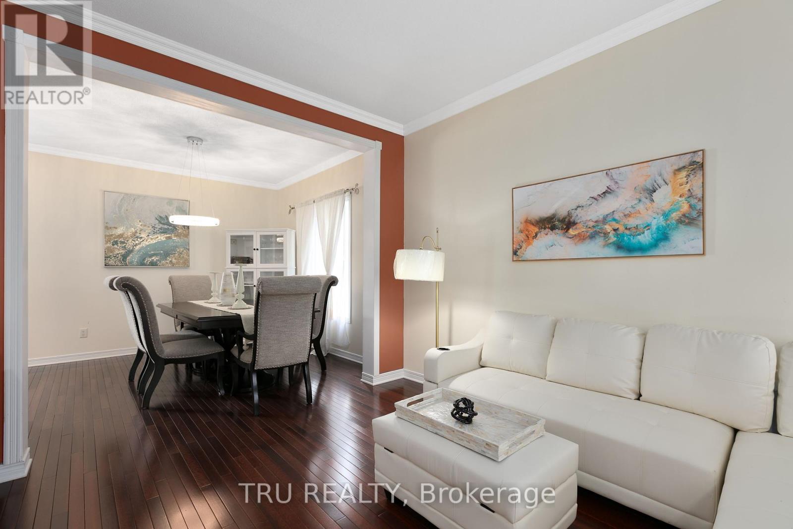 Photo 21 of 18 Gannet Street W, Ottawa ON