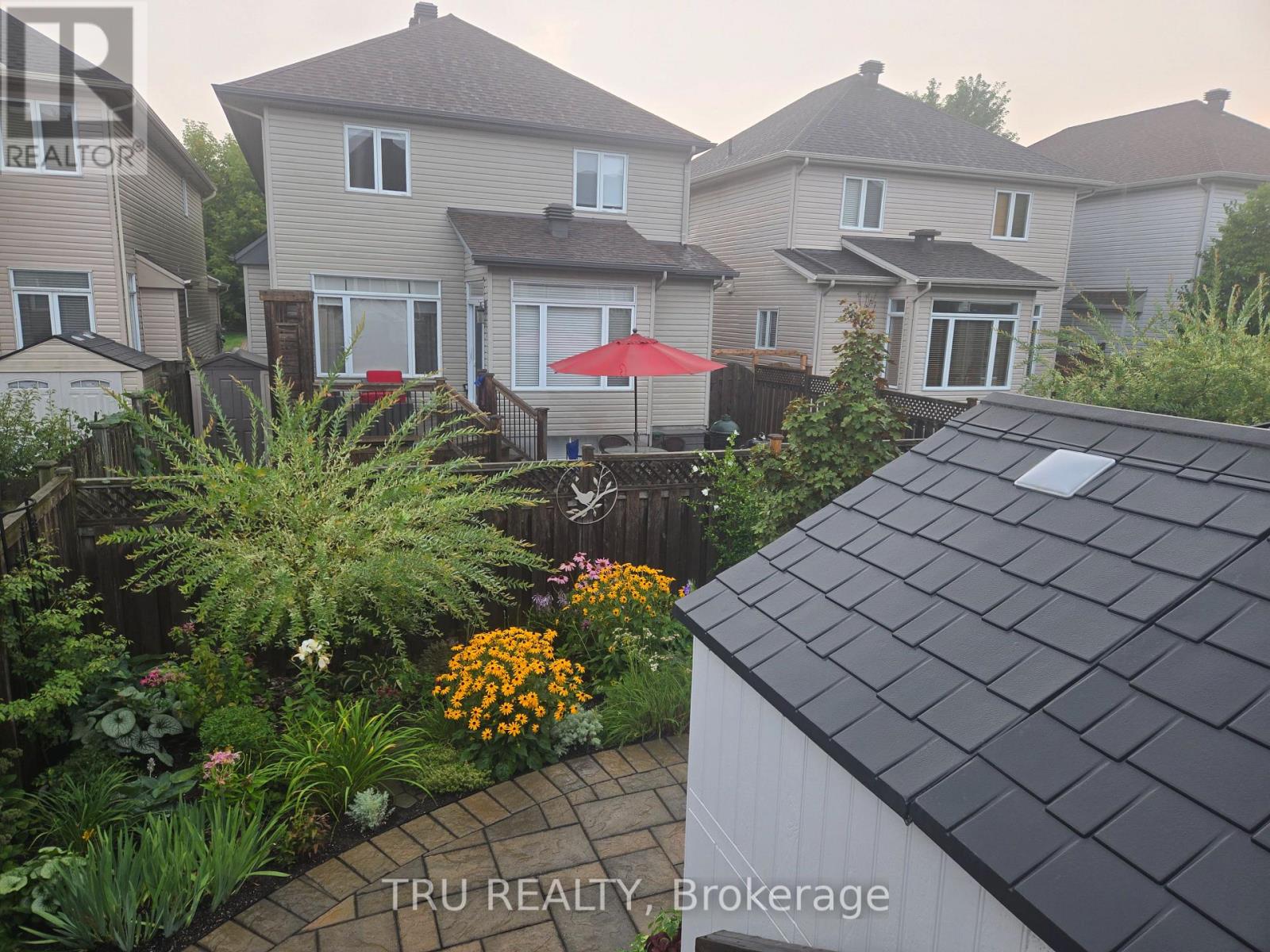 Photo 45 of 18 Gannet Street W, Ottawa ON