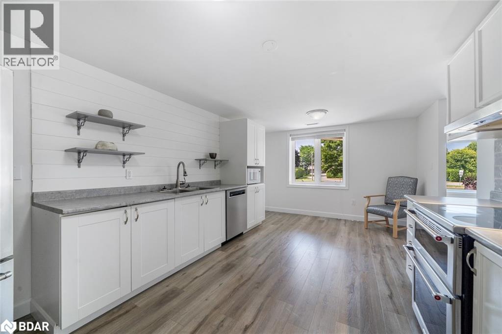 Photo 25 of 11 Beck Boulevard Unit 103, Penetanguishene ON