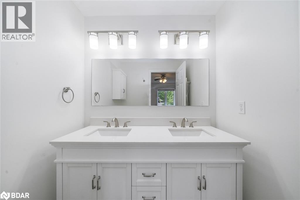 Photo 16 of 11 Beck Boulevard Unit 103, Penetanguishene ON