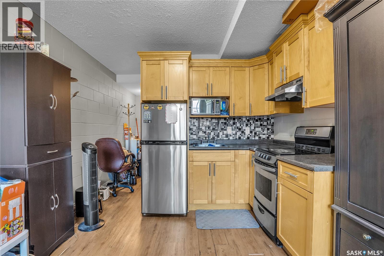 Photo 1 of 2 A 833 B Avenue N, Saskatoon SK