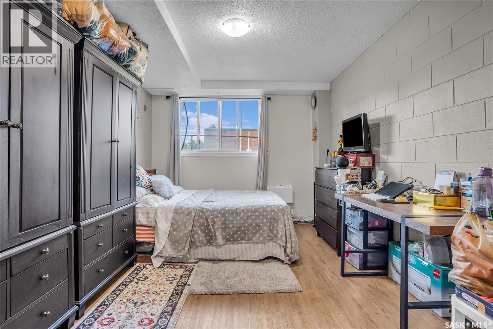 Photo 5 of 2 A 833 B Avenue N, Saskatoon SK