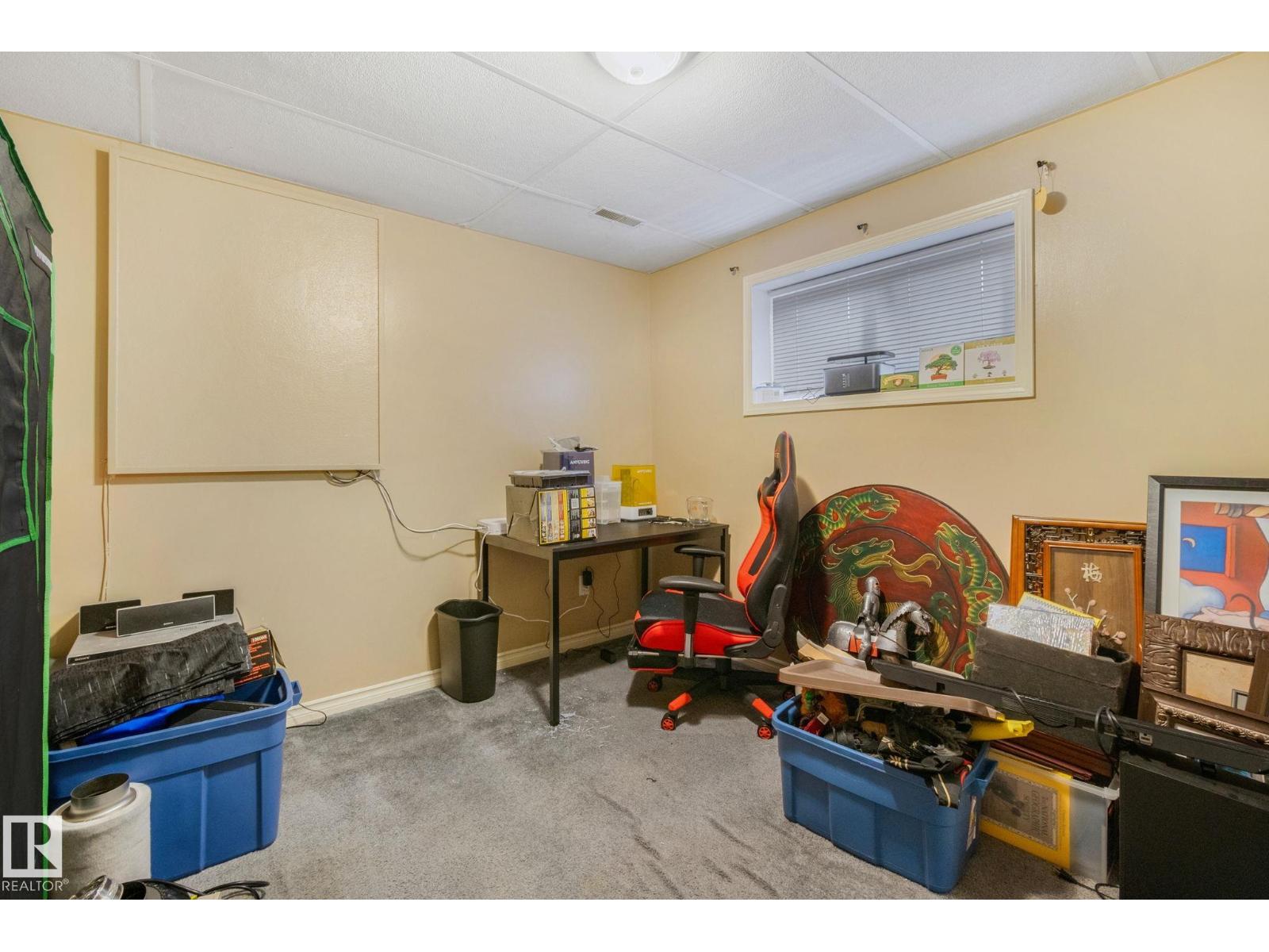 Photo 22 of 4424 32 A Av Nw, Edmonton AB