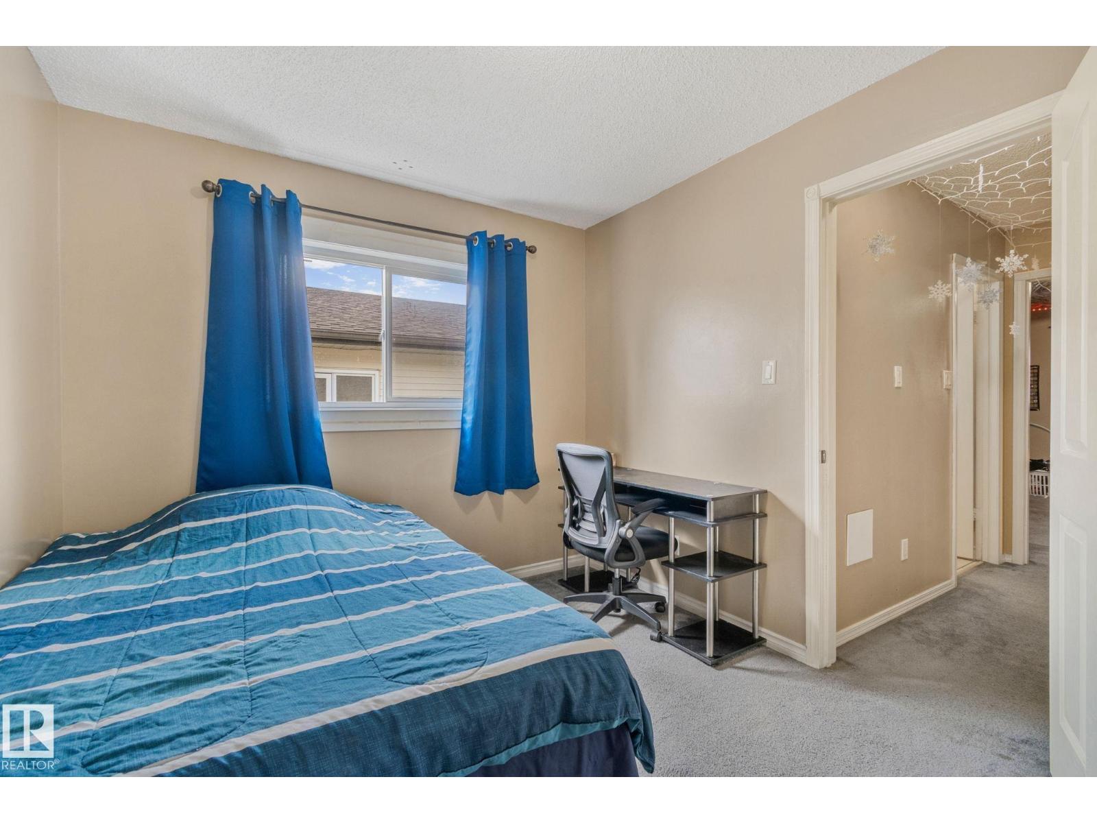 Photo 32 of 4424 32 A Av Nw, Edmonton AB