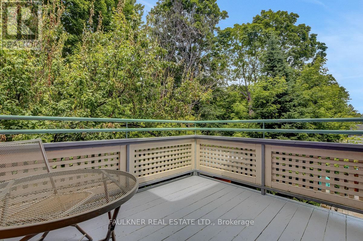 Photo 1 of 13 A Windsor Avenue, Ottawa ON