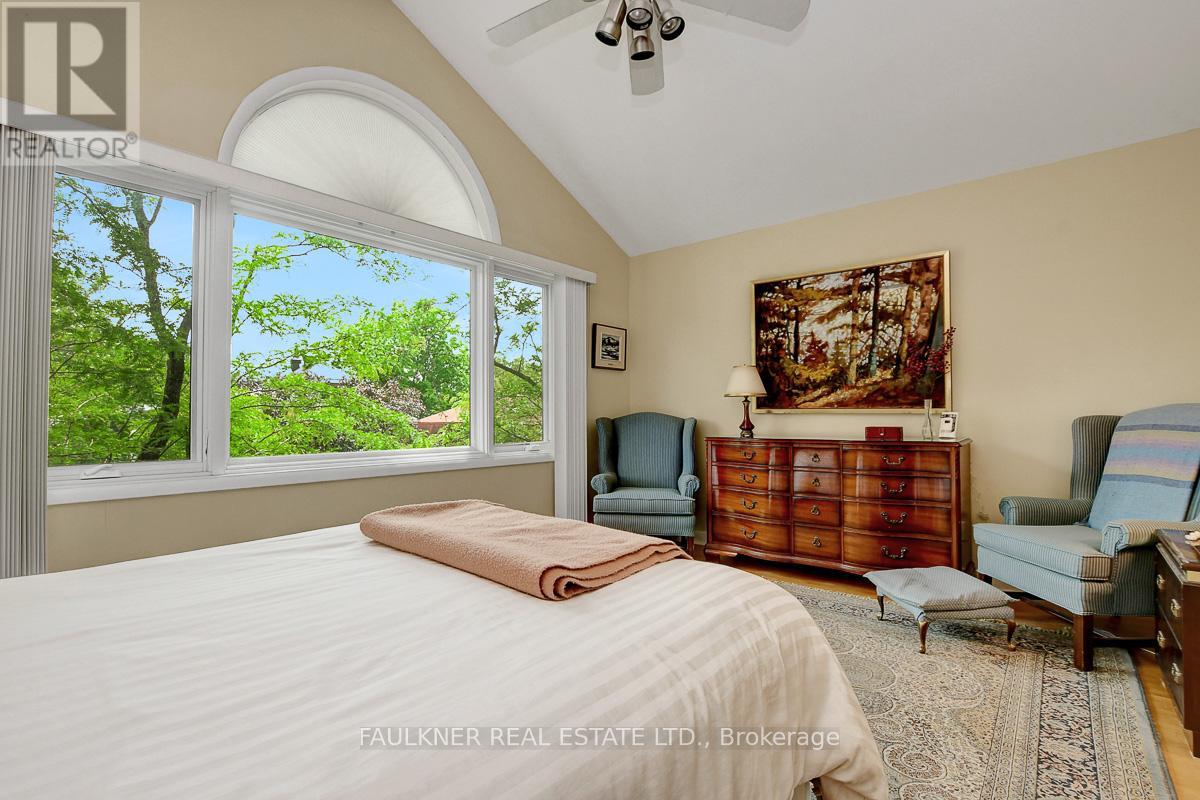 Photo 26 of 13 A Windsor Avenue, Ottawa ON