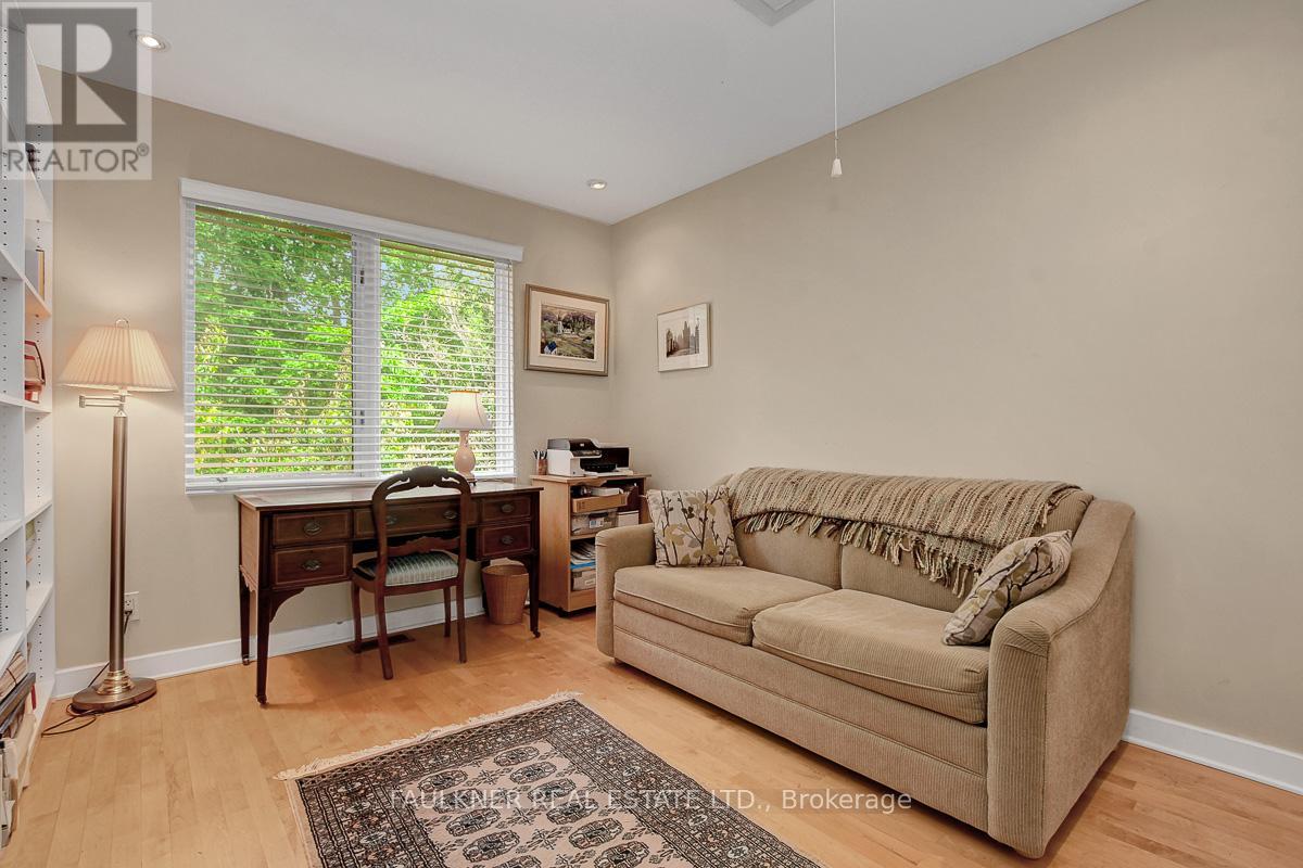 Photo 33 of 13 A Windsor Avenue, Ottawa ON