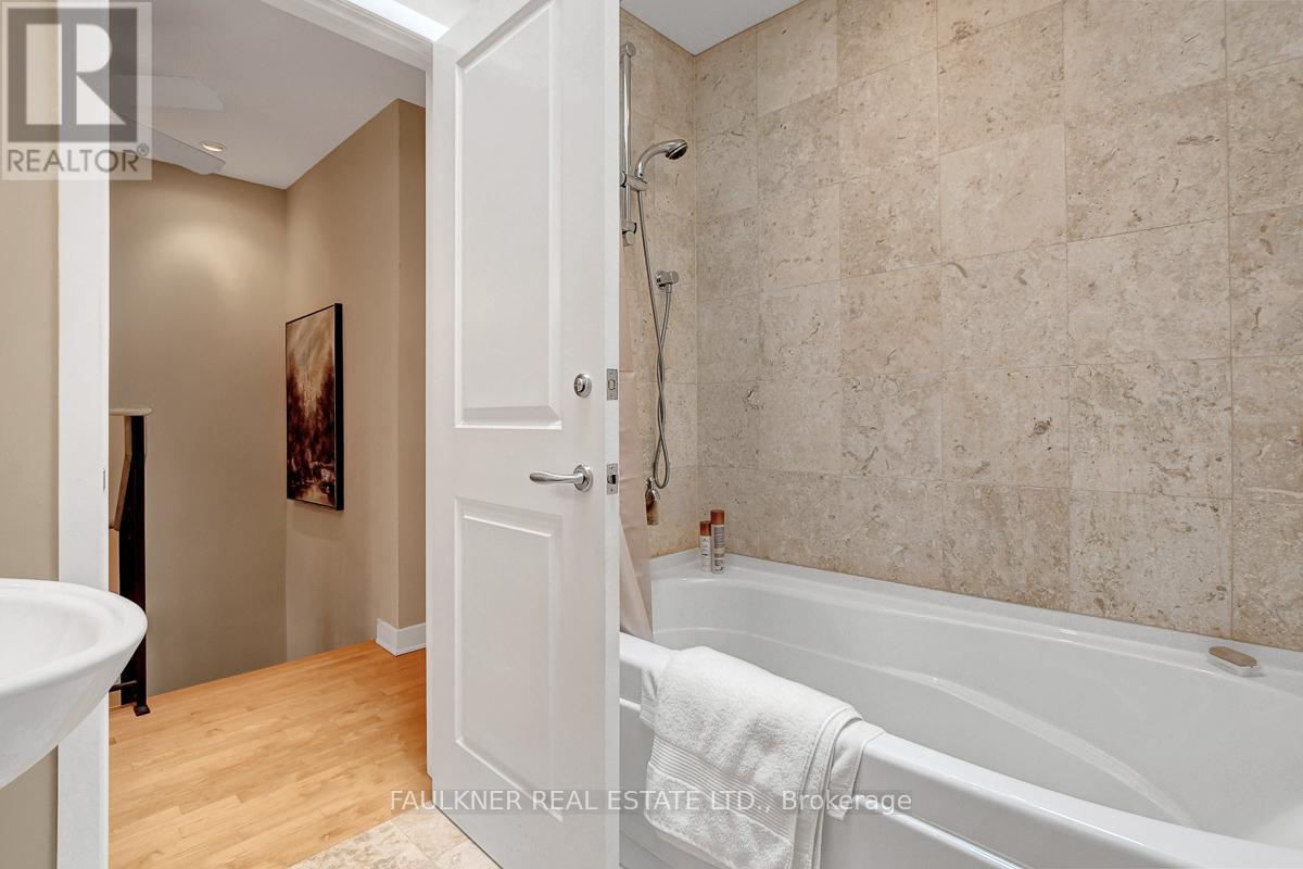 Photo 29 of 13 A Windsor Avenue, Ottawa ON