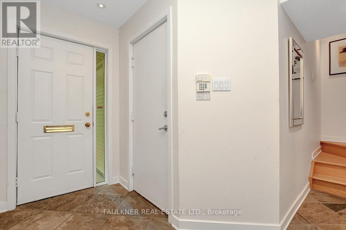 Photo 23 of 13 A Windsor Avenue, Ottawa ON