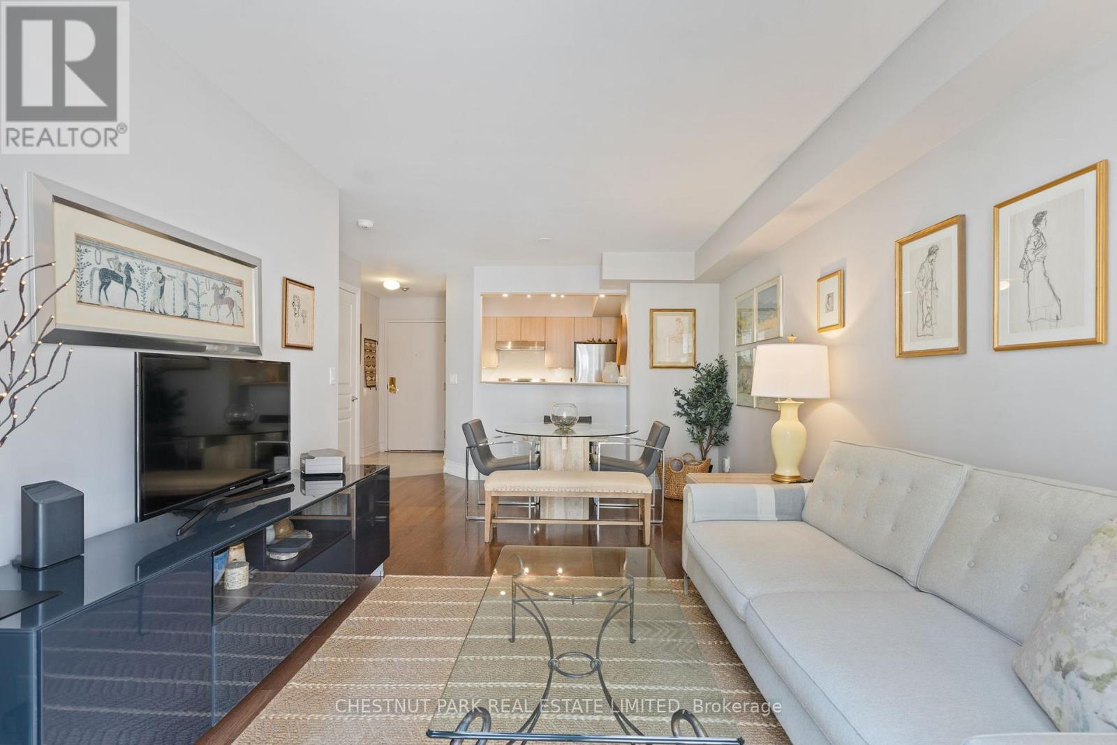 Photo 22 of 308 1 Balmoral Avenue, Toronto ON