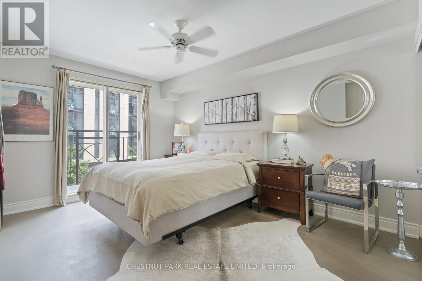 Photo 25 of 308 1 Balmoral Avenue, Toronto ON