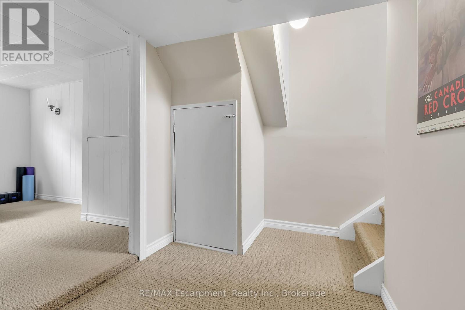 Photo 29 of 2410 Tait Avenue, Burlington ON