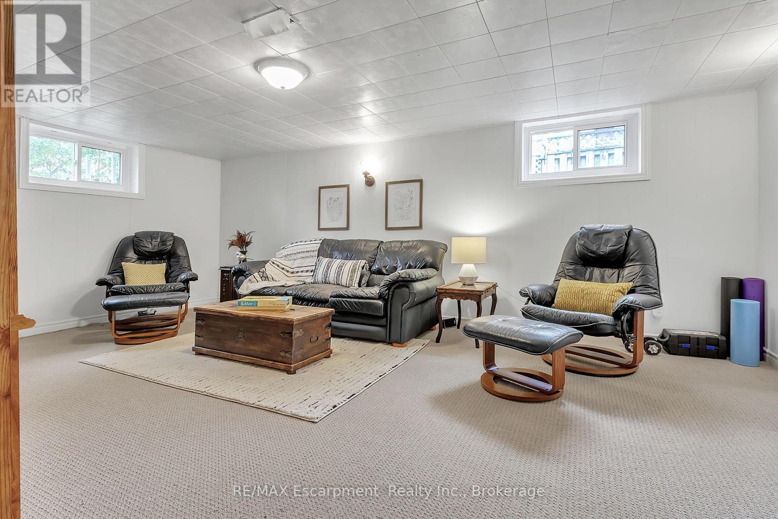 Photo 30 of 2410 Tait Avenue, Burlington ON