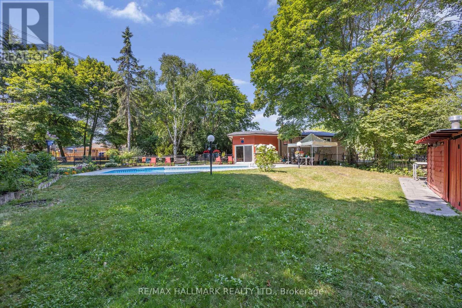 Photo 23 of 19 Talwood Drive, Toronto ON