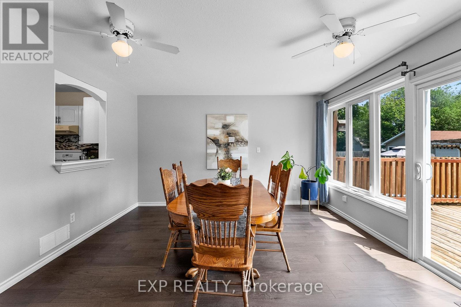 Photo 24 of 62 Garner Avenue, Welland ON