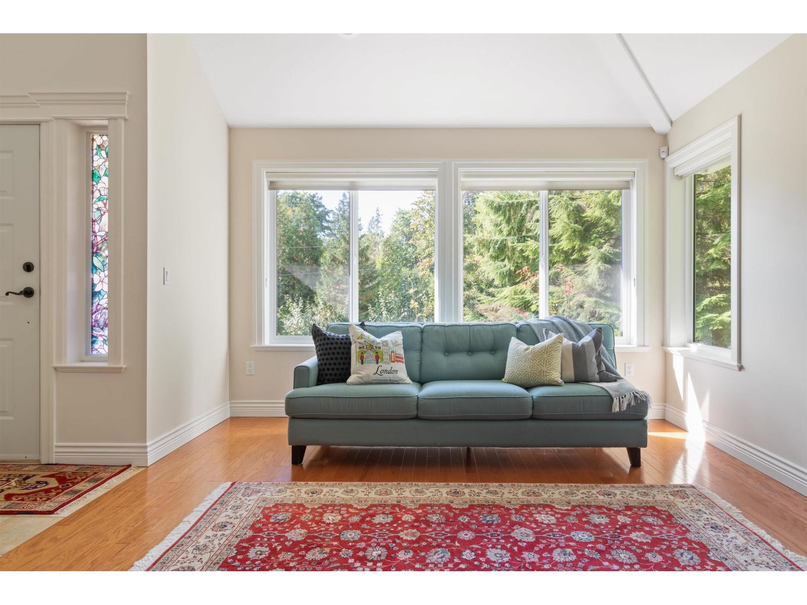 Photo 5 of 9780 Cedar Street, Mission BC