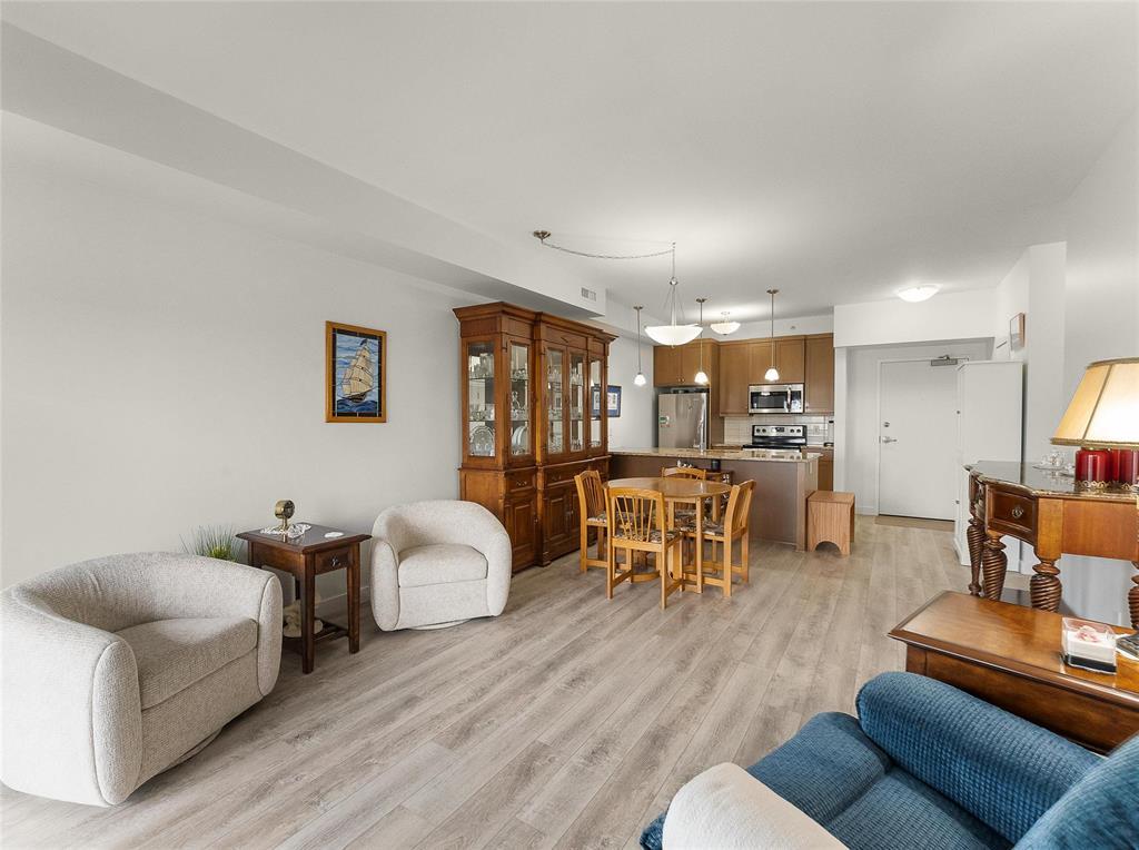 Photo 5 of 401 3411 Pembina Highway, Winnipeg MB