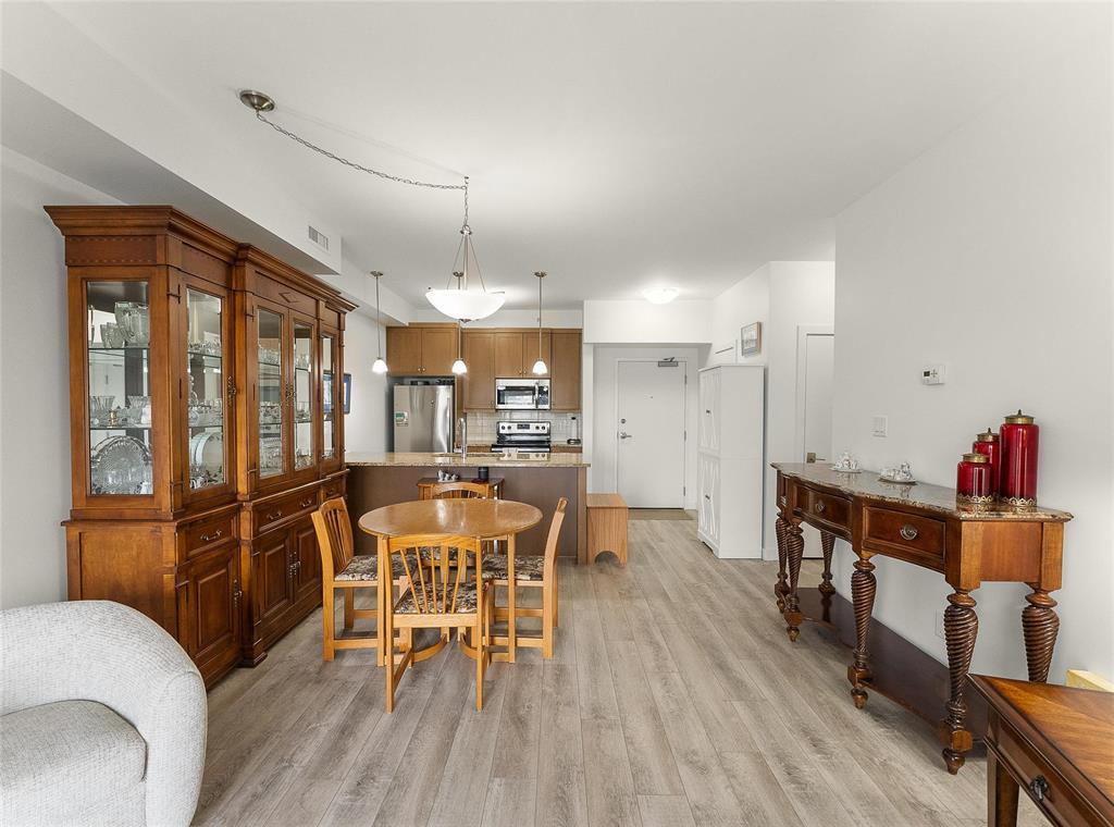 Photo 8 of 401 3411 Pembina Highway, Winnipeg MB