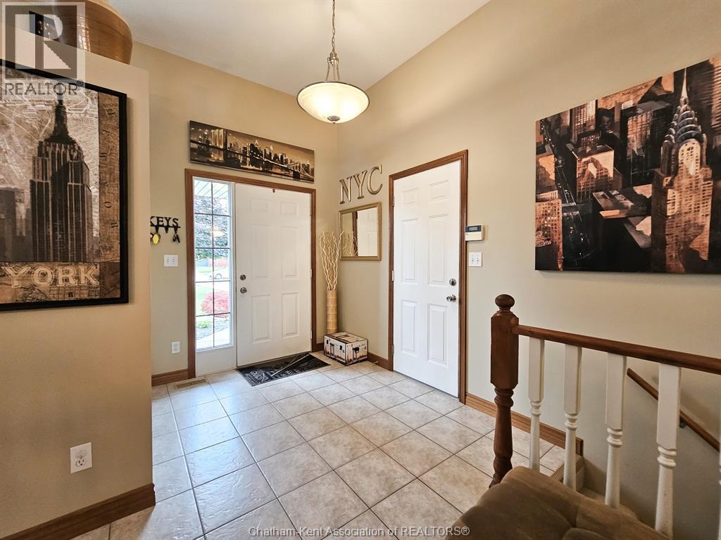 Photo 20 of 645 Mcnaughton Avenue West, Chatham ON