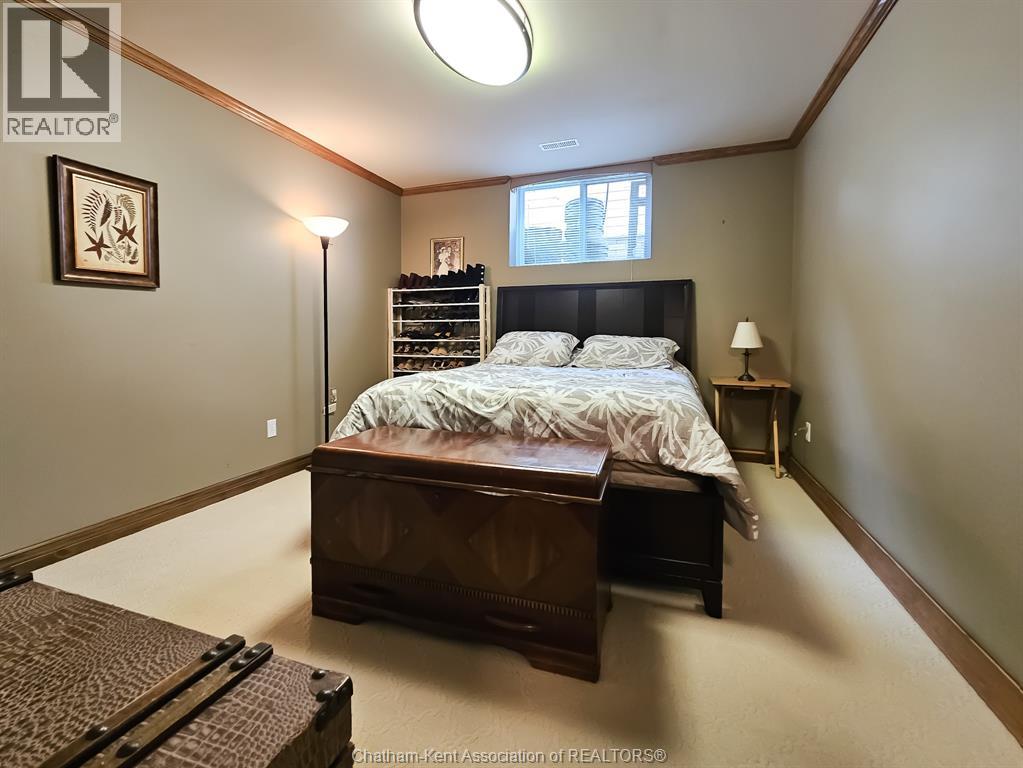 Photo 42 of 645 Mcnaughton Avenue West, Chatham ON