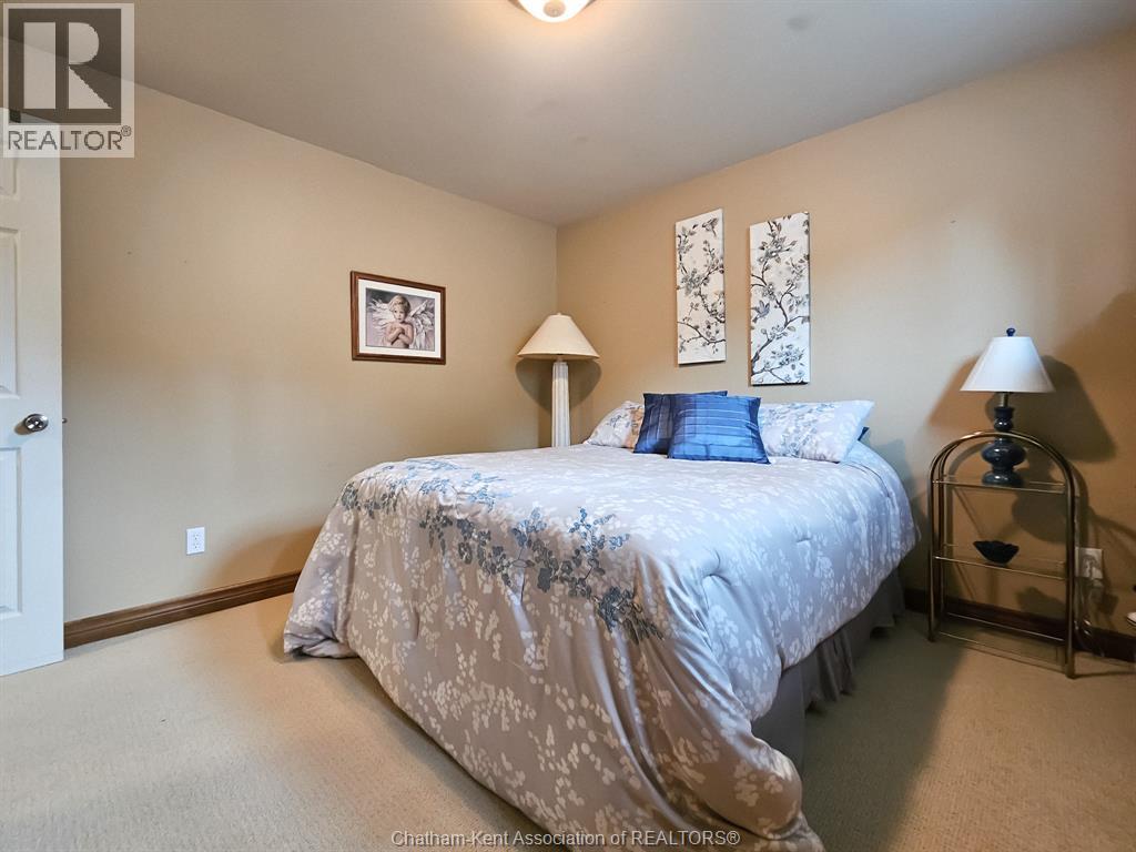 Photo 41 of 645 Mcnaughton Avenue West, Chatham ON
