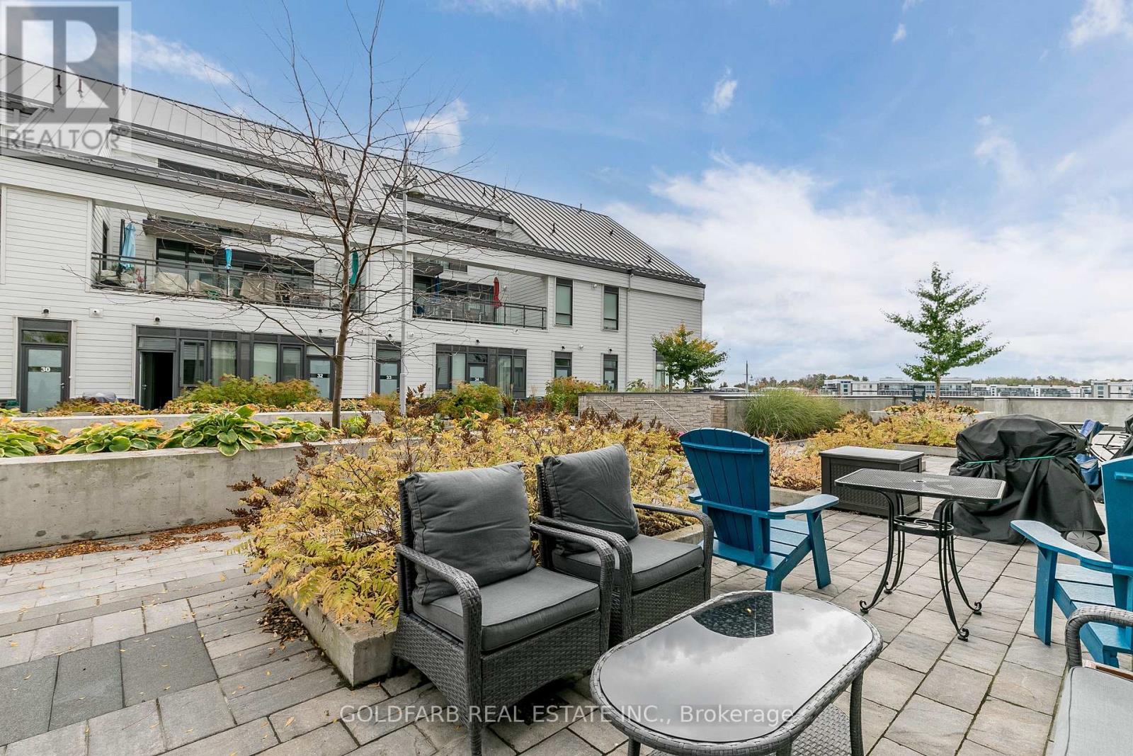 Photo 6 of 42 261 Broward Way, Innisfil ON
