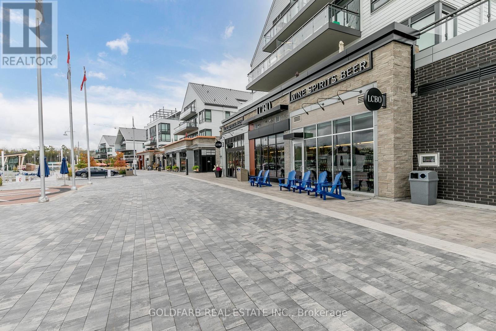 Photo 29 of 42 261 Broward Way, Innisfil ON