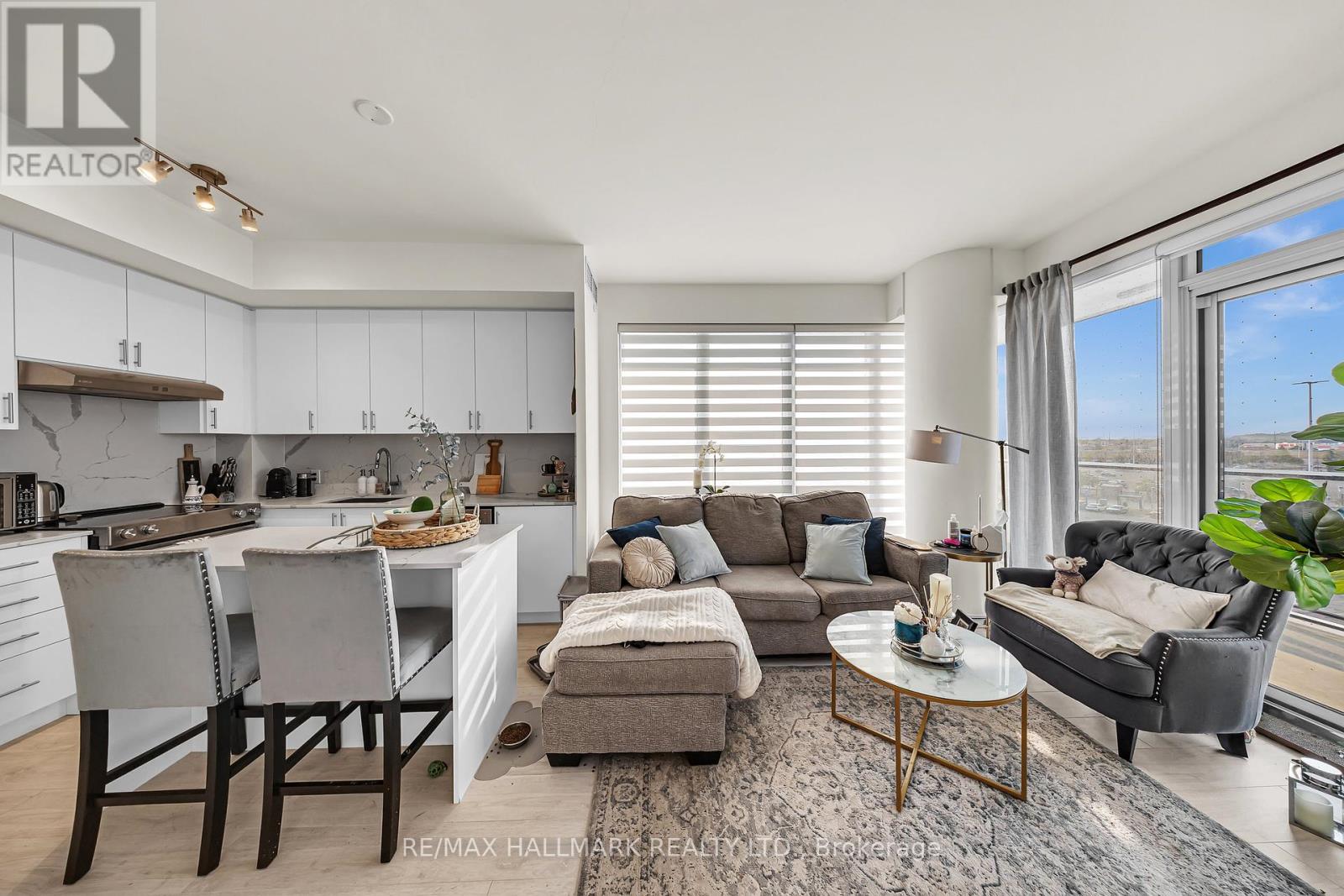 Photo 23 of 427 9000 Jane Street, Vaughan ON