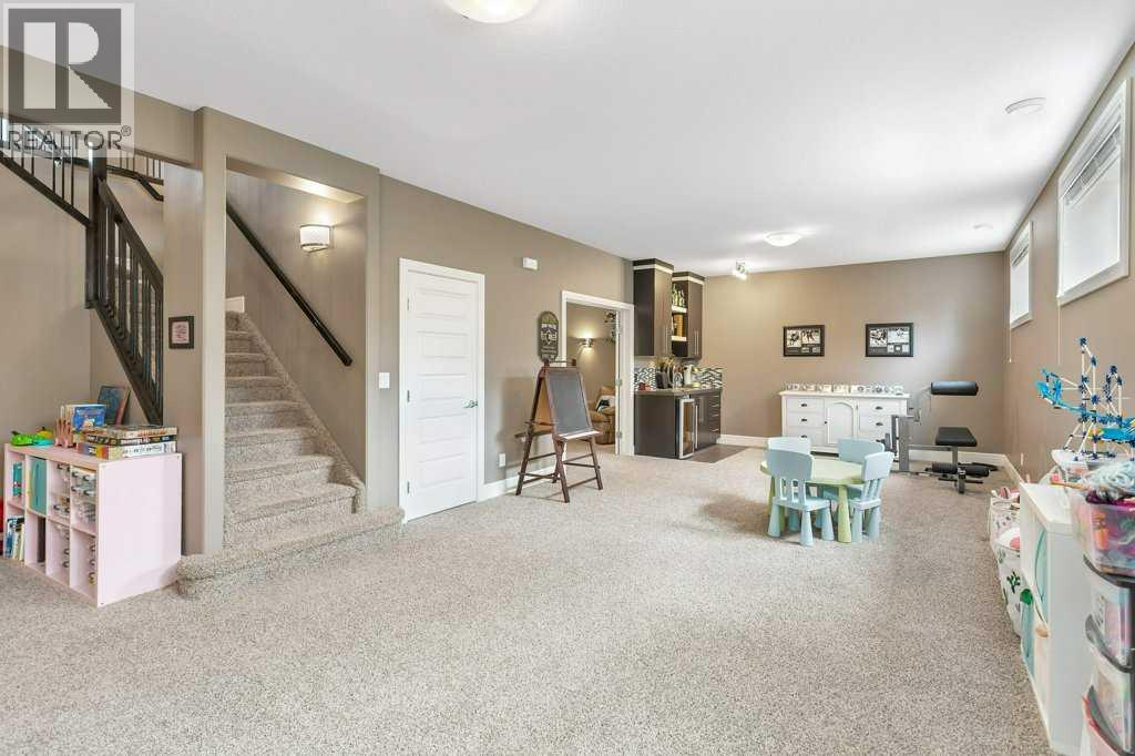 Photo 8 of 19 Trump Place, Red Deer AB