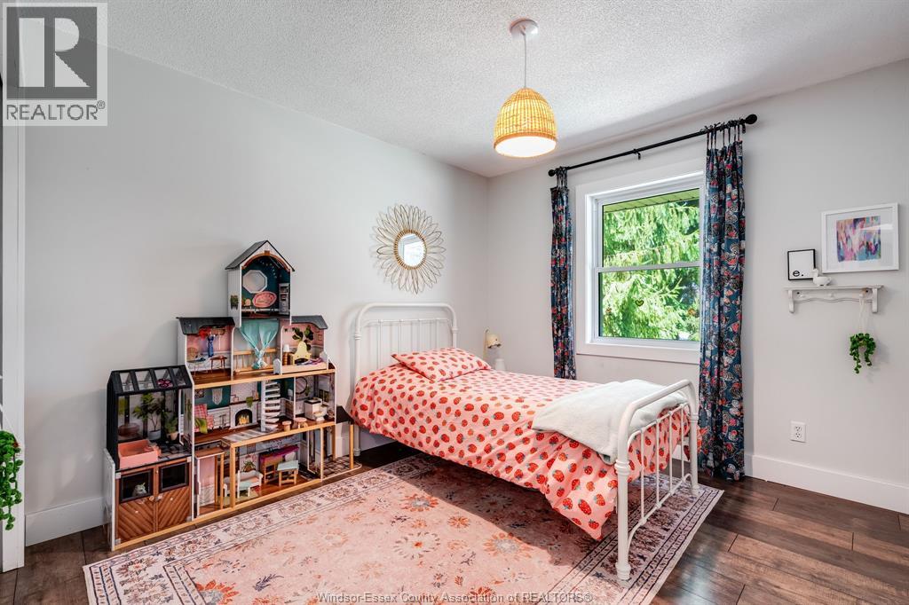 Photo 30 of 110 Mersea Road 3, Leamington ON
