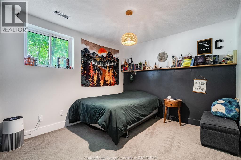 Photo 41 of 110 Mersea Road 3, Leamington ON