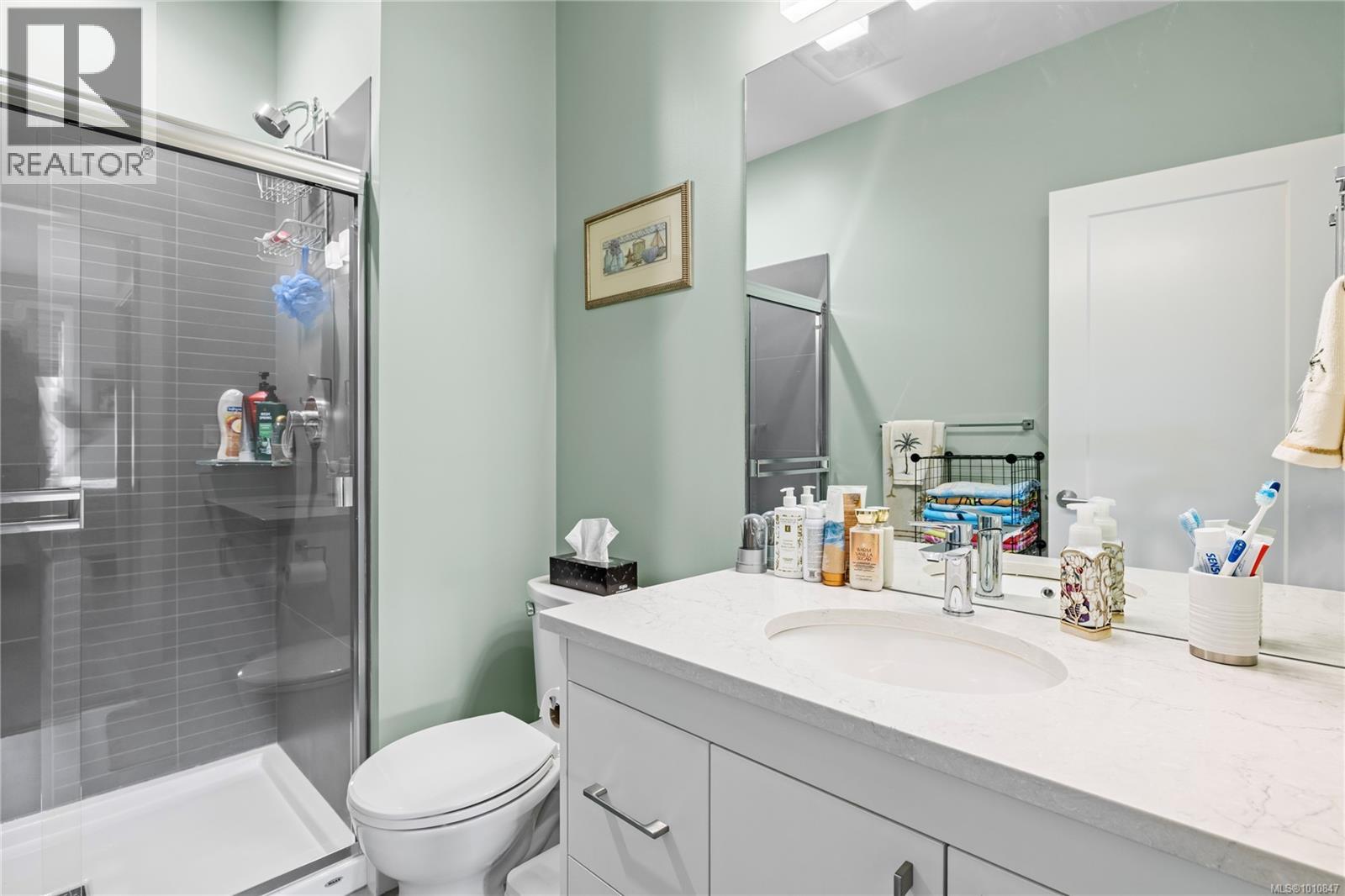 Photo 12 of 501 6540 Metral Dr, Nanaimo BC